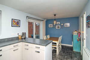 Photo 11- click for photo gallery